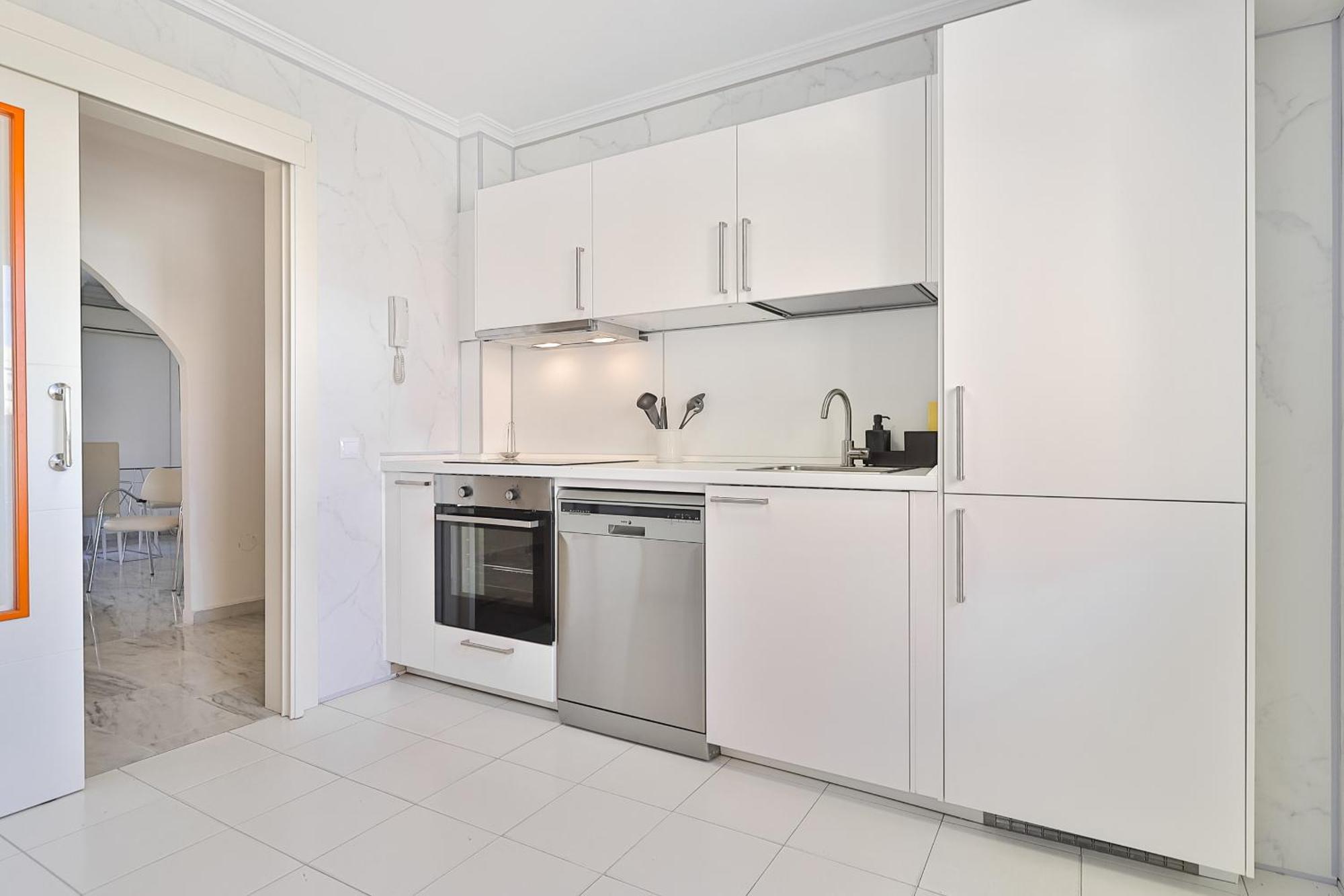 C9 Roomy Luminous 5 Bedroom In Town Appartamento *